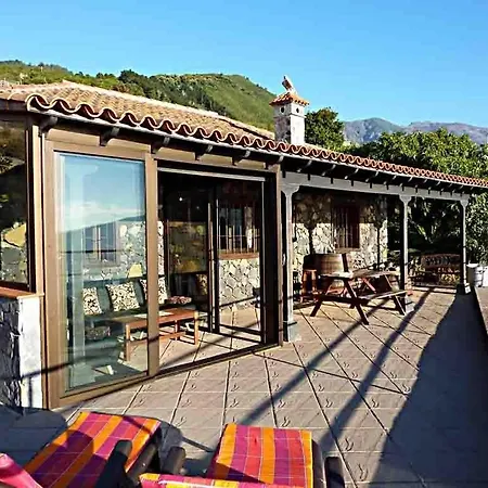 Finca-panoramica-vallemar-3-schlafzimmer-2-baeder-pool-parkplatz-grill-tolle-sicht-aufs-meer Prázdninový dům *